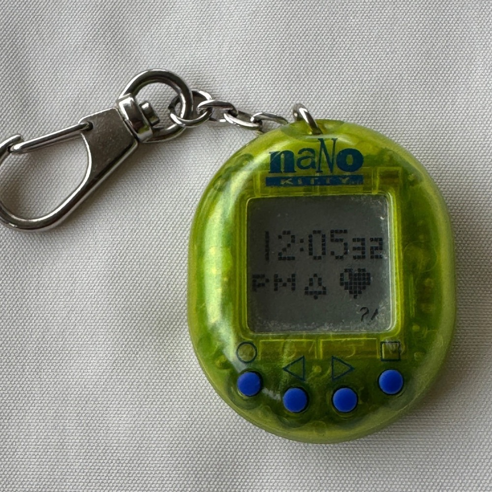 Vintage Nano Kitty Virtual Pet Playmates Toys Neon Green Translucent  1997